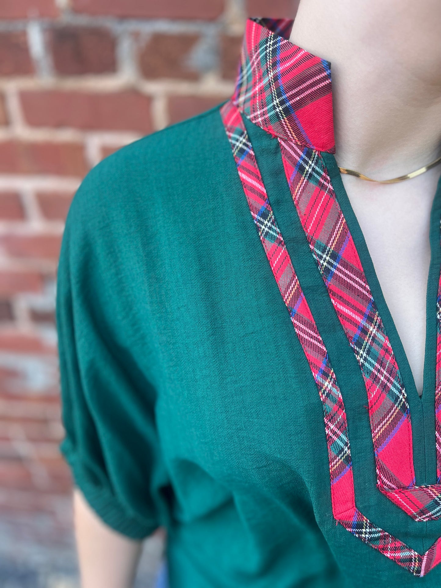 Entro Plaid Trim V-Neck Dolman Top – Holiday Chic