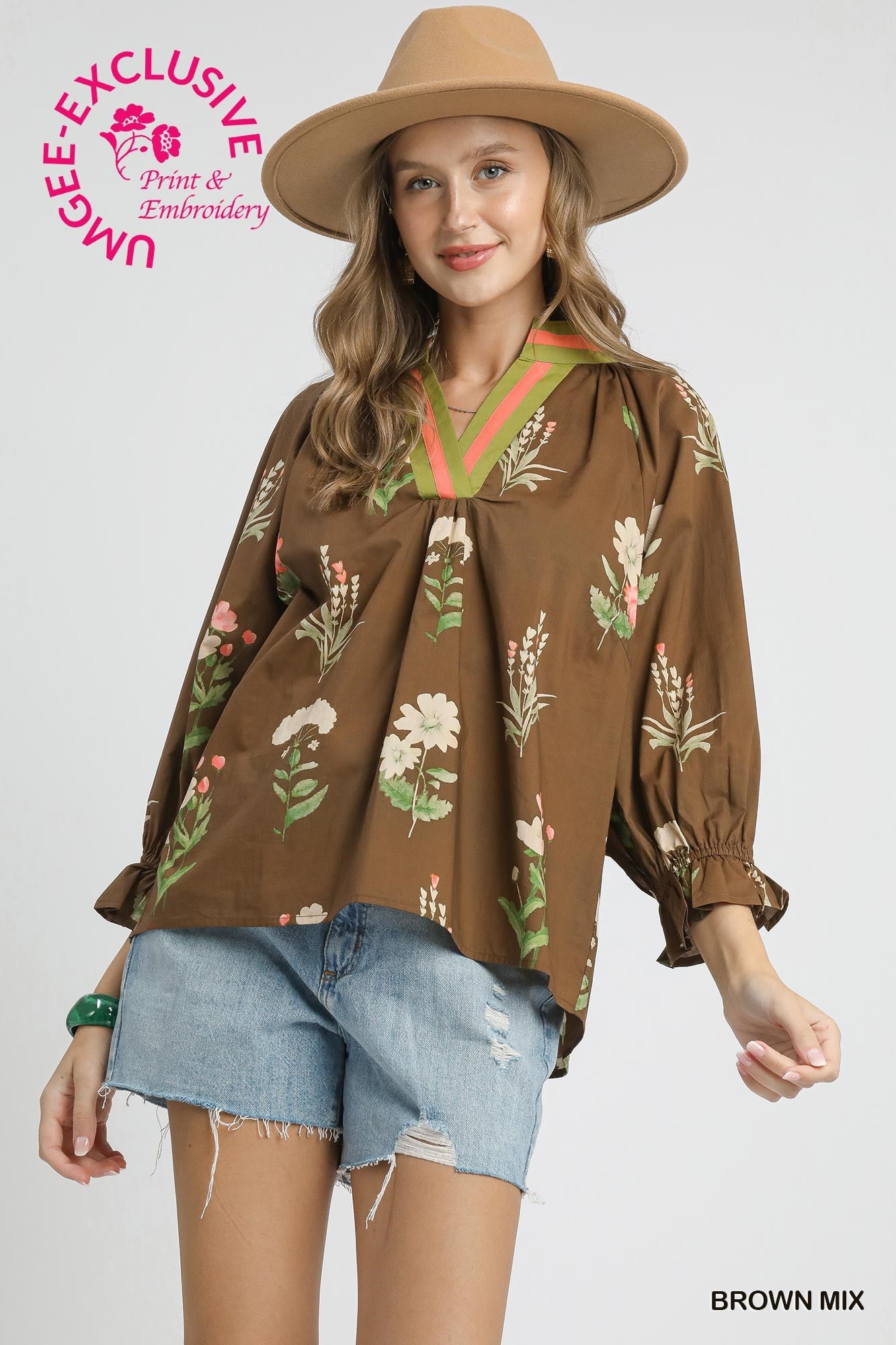 Umgee Floral Contrast Trim Blouse – Copyright Print