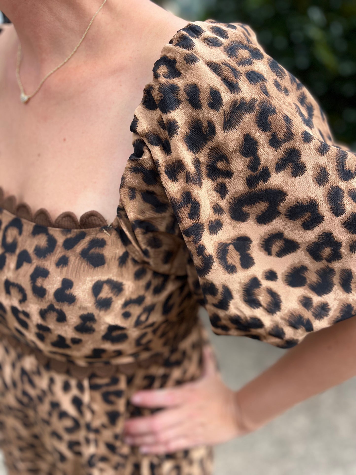 Cheetah Square Neck Bubble Sleeve Midi Dress