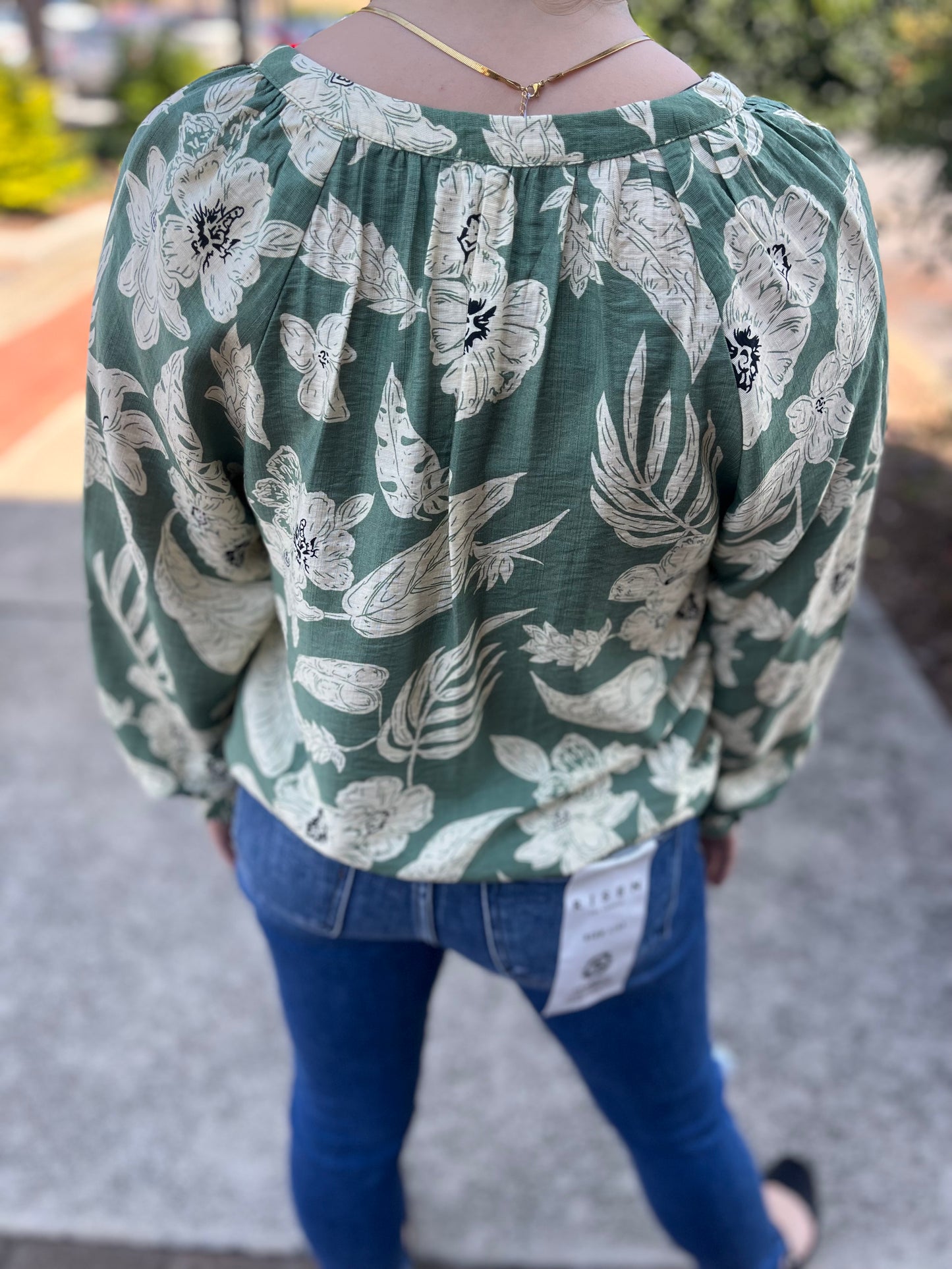 Sage Smocked Sleeve Floral Print Blouse – Staccato