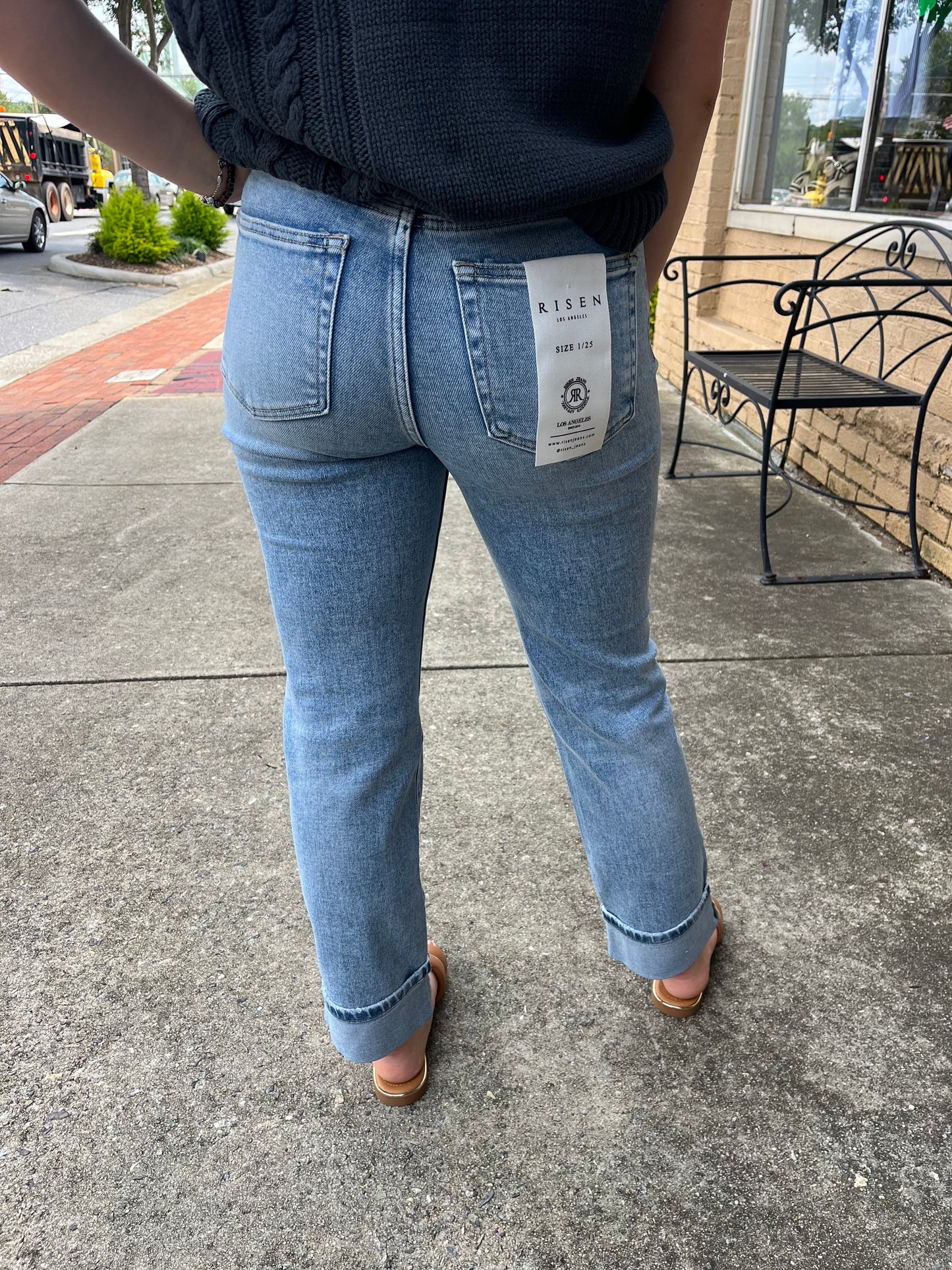 Risen HR Crop Straight Cuffed Jean Risen