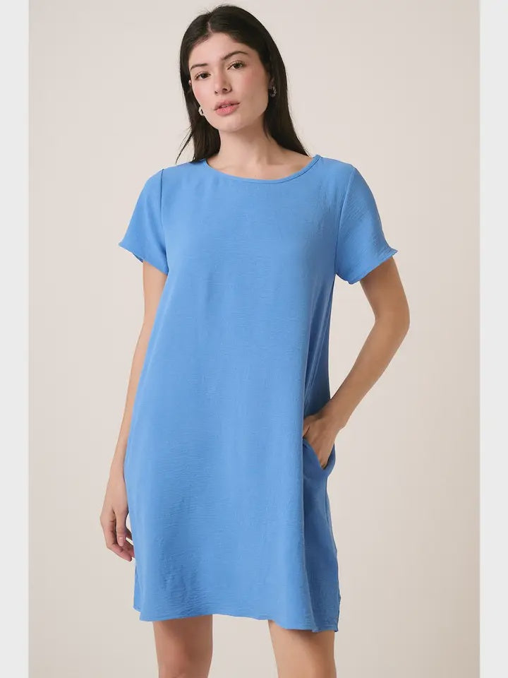 Airflow Round-Neck Short Sleeve Shift Dress Mittoshop