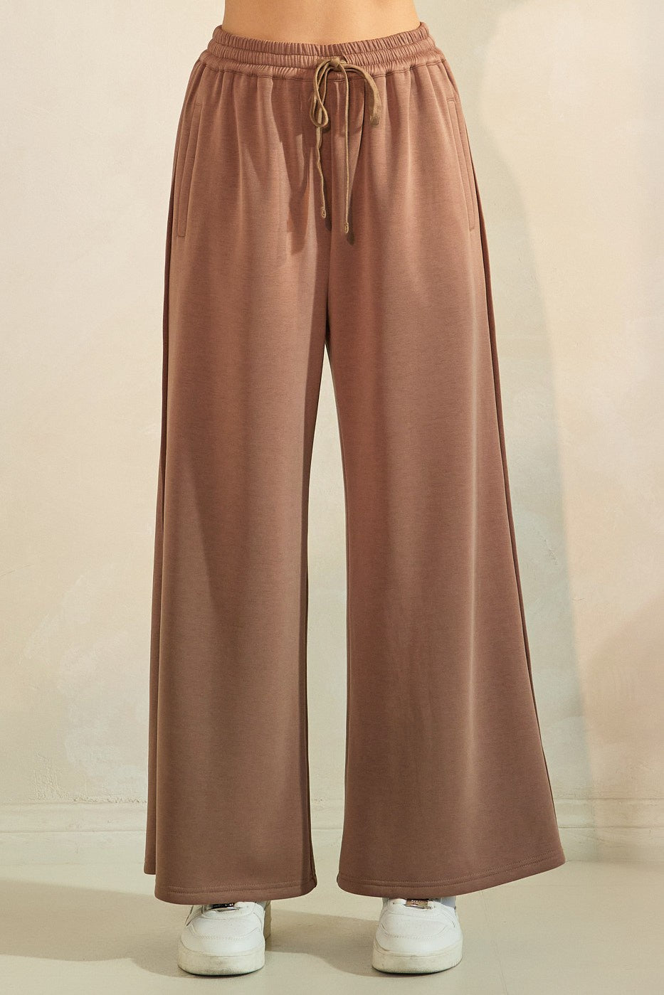 Cloud Knit Wide Leg Lounge Pants – Soft Scuba Fleece