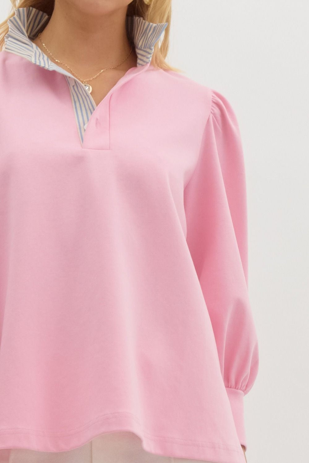 Ruffle Collar Knit Top Entro