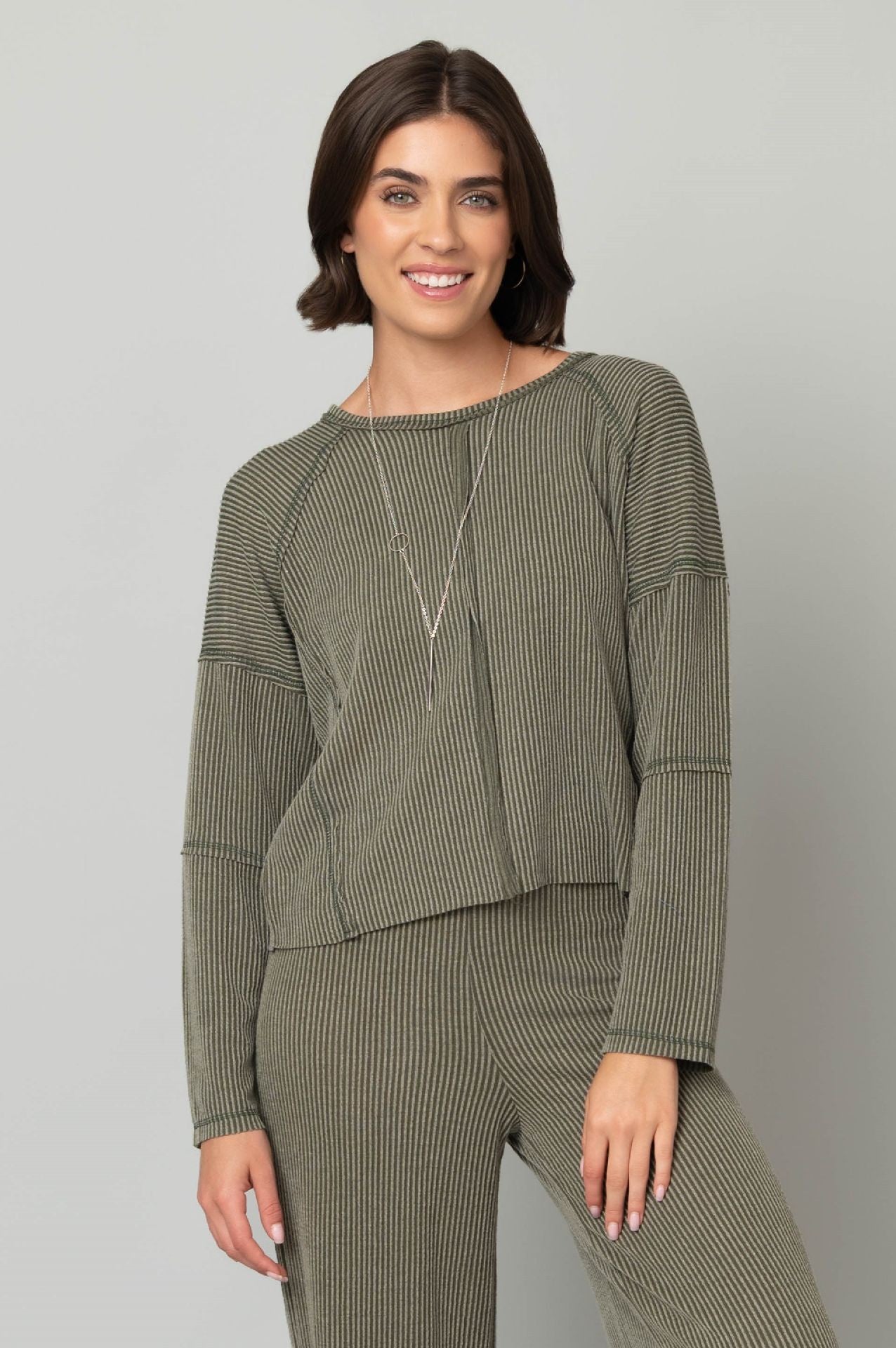 The Rowan Raw-Trim Cable Knit Top – Olive