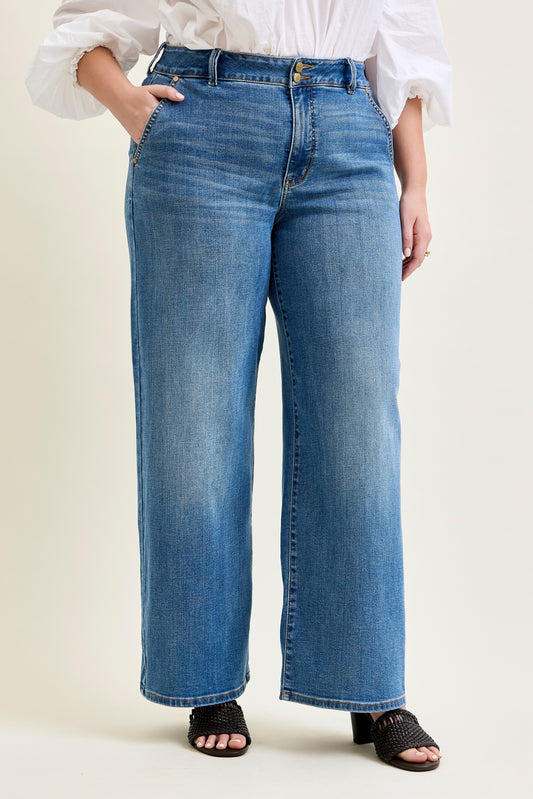 PLUS Judy Blue High Rise Straight Med Wash Trouser Jean - Short Inseam