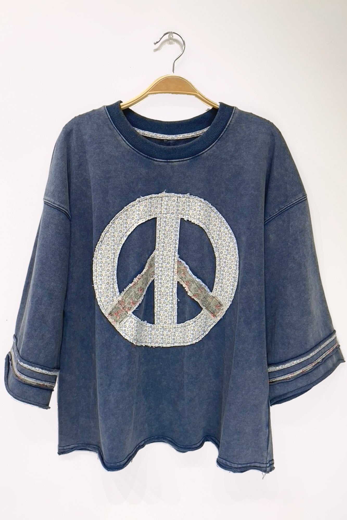 Umgee Mineral Wash Vintage Peace Sign Graphic Tee – Retro Casual Tops for Women