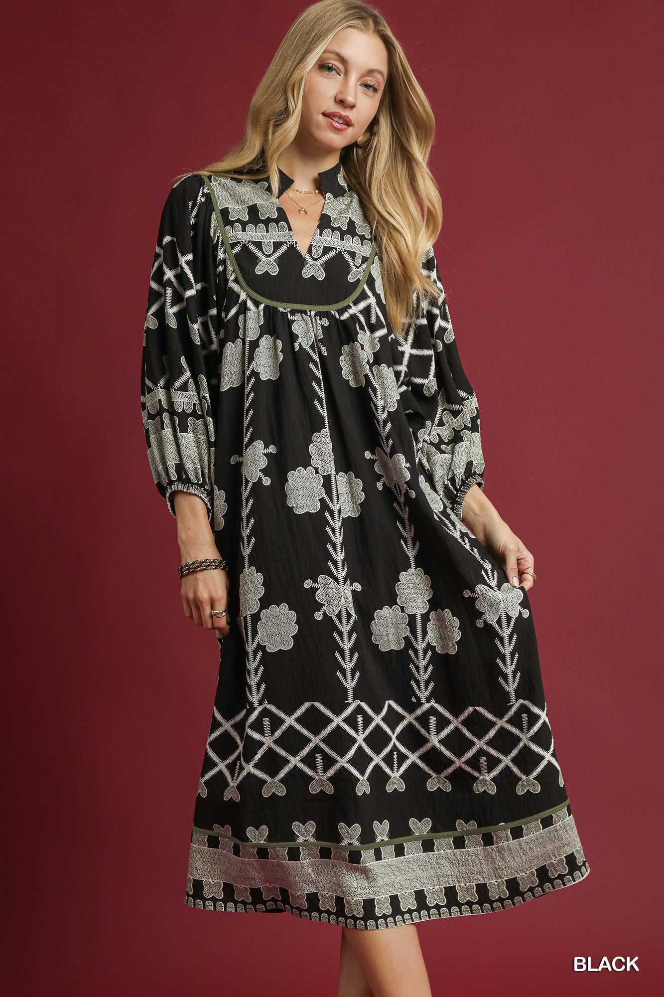 Umgee Tribal Print V-Neck Midi Dress with Puff Sleeves – Black Mix with Olive Piping
