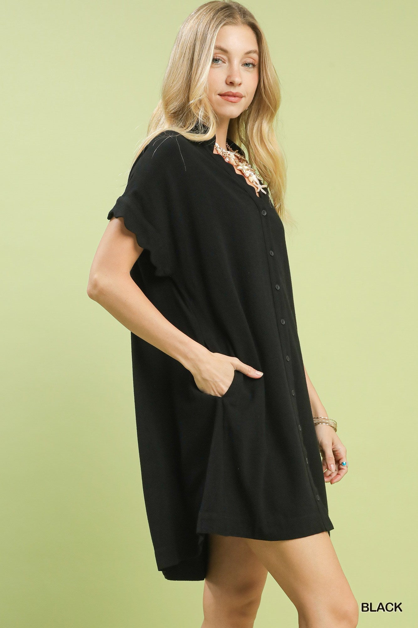 Umgee Linen Blend Scalloped Button-Front Mini Dress Black - L Umgee Linen Blend Scalloped Button-Front Mini Dress Black - L