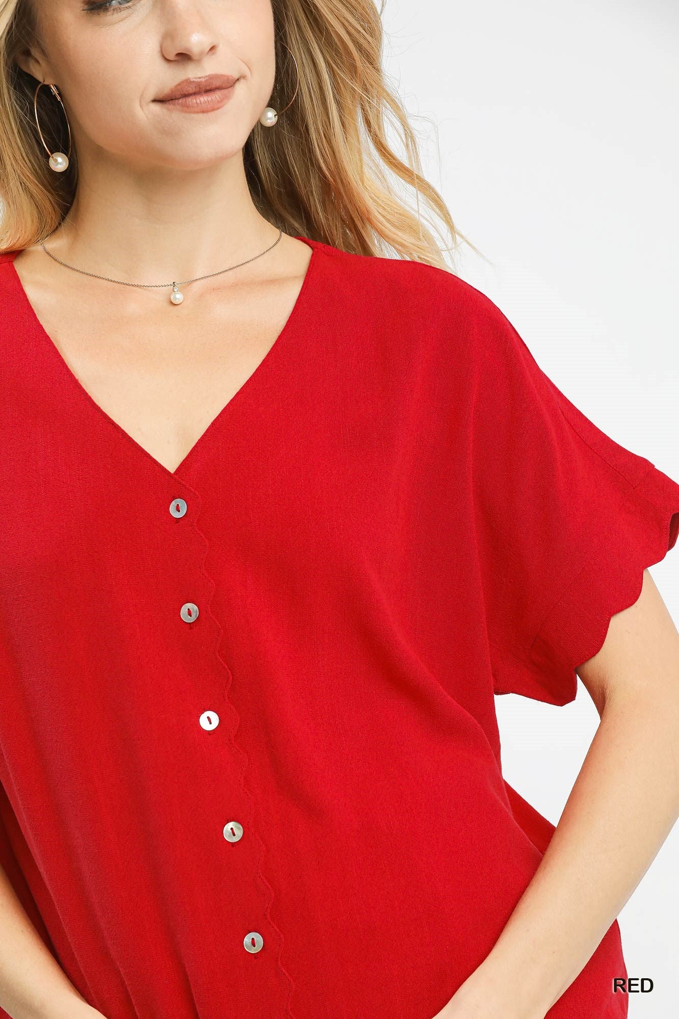 Umgee Red Linen Blend Scalloped Button Front Top