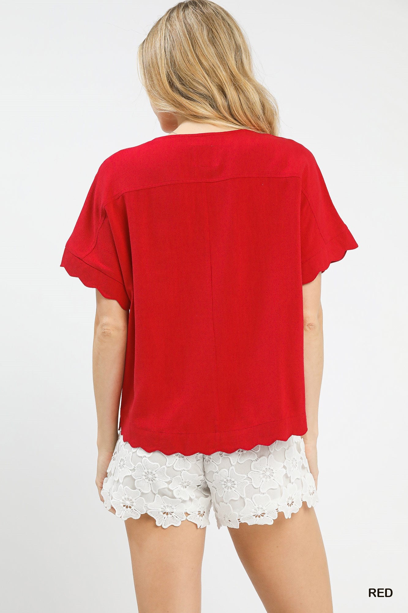 Umgee Red Linen Blend Scalloped Button Front Top
