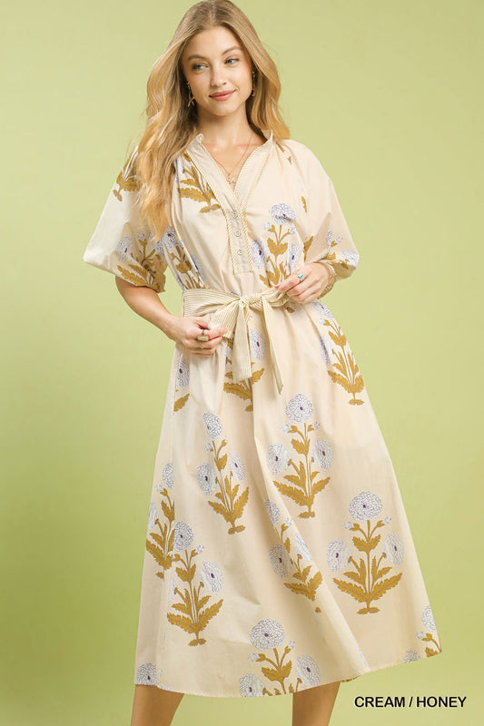 Umgee Floral Print V-Neck Maxi Dress with Tie Waist – Cream & Honey