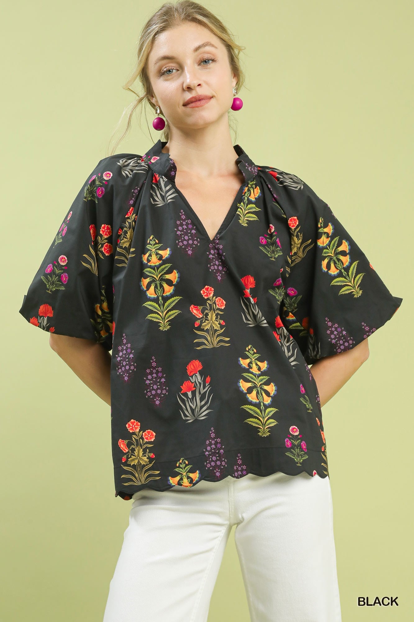 Umgee Multicolor Floral Scallop Hem Top - Black