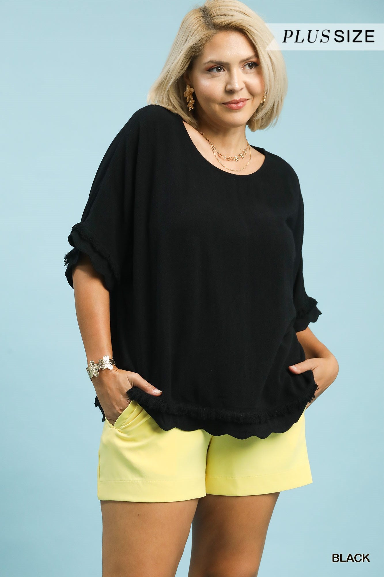 PLUS Umgee Linen Frayed Hem Scallop Edge Top – Black