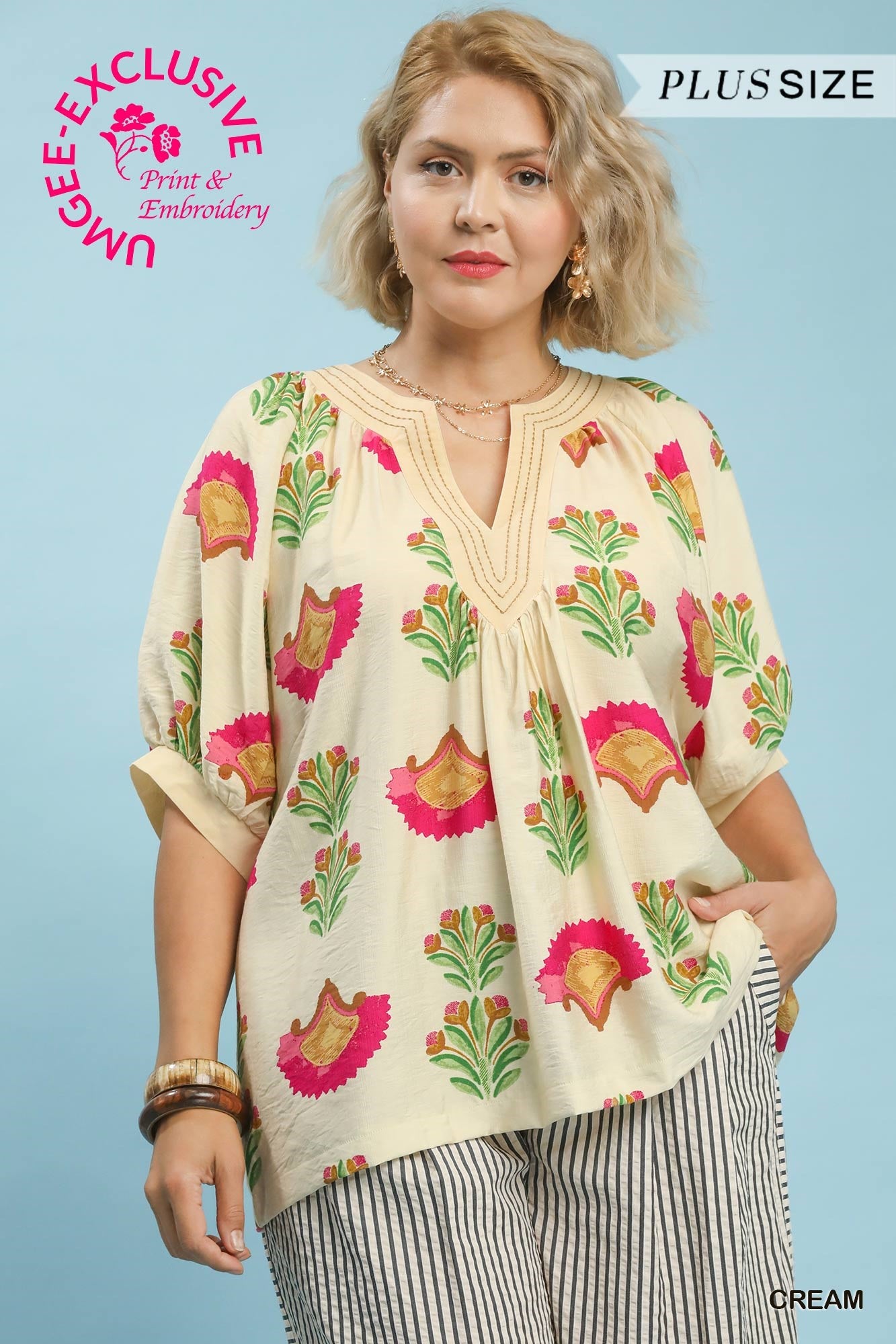 PLUS Umgee Garden Sketch Abstract Print V-Neck Top