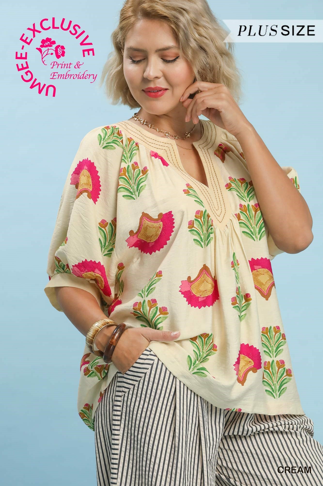 PLUS Umgee Garden Sketch Abstract Print V-Neck Top