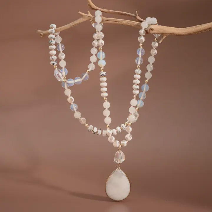 Natural Stone Bead Necklace with Stone Pendant