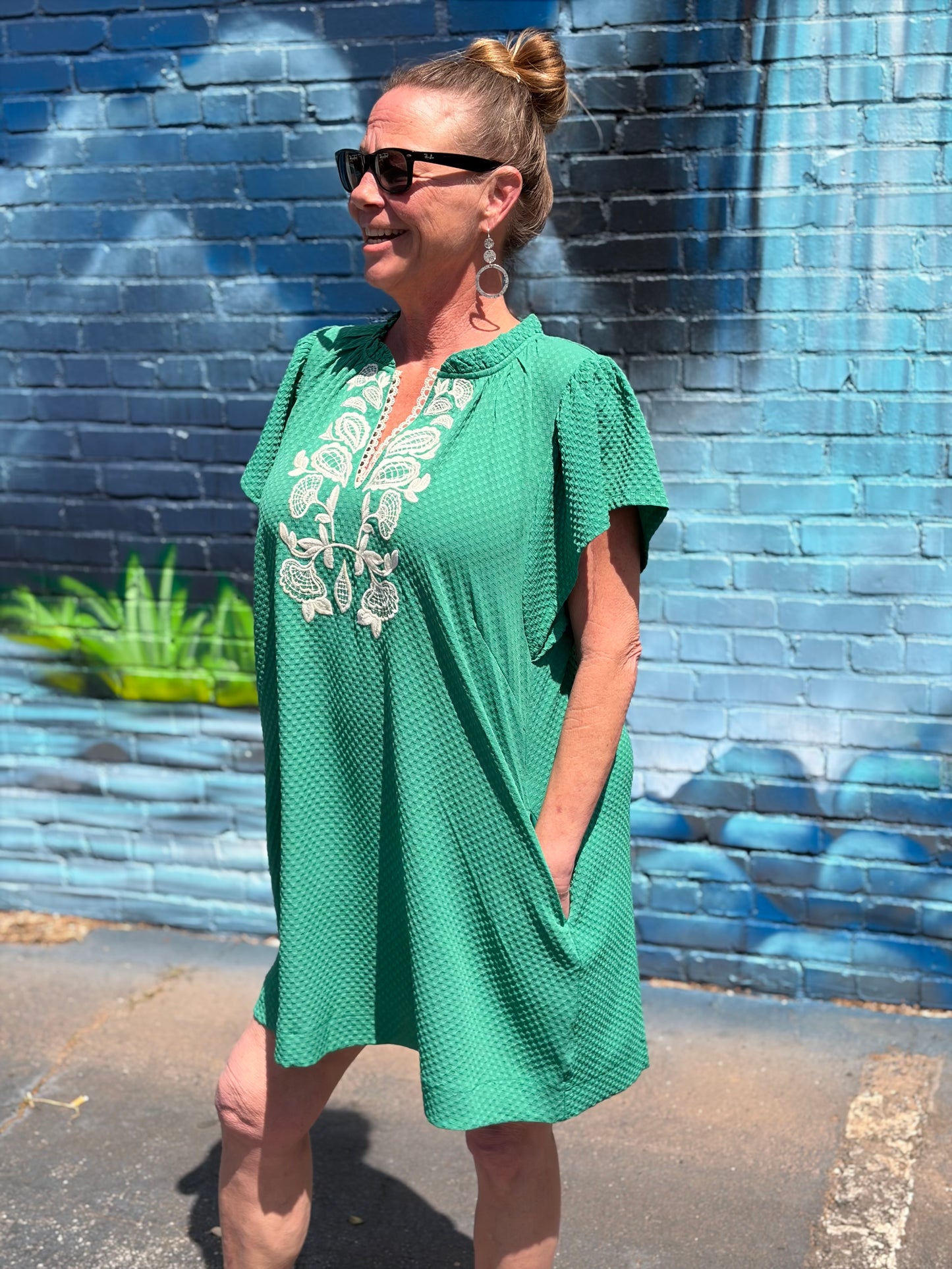 Umgee Emerald Bloom Embroidered Jacquard Flutter Sleeve Dress
