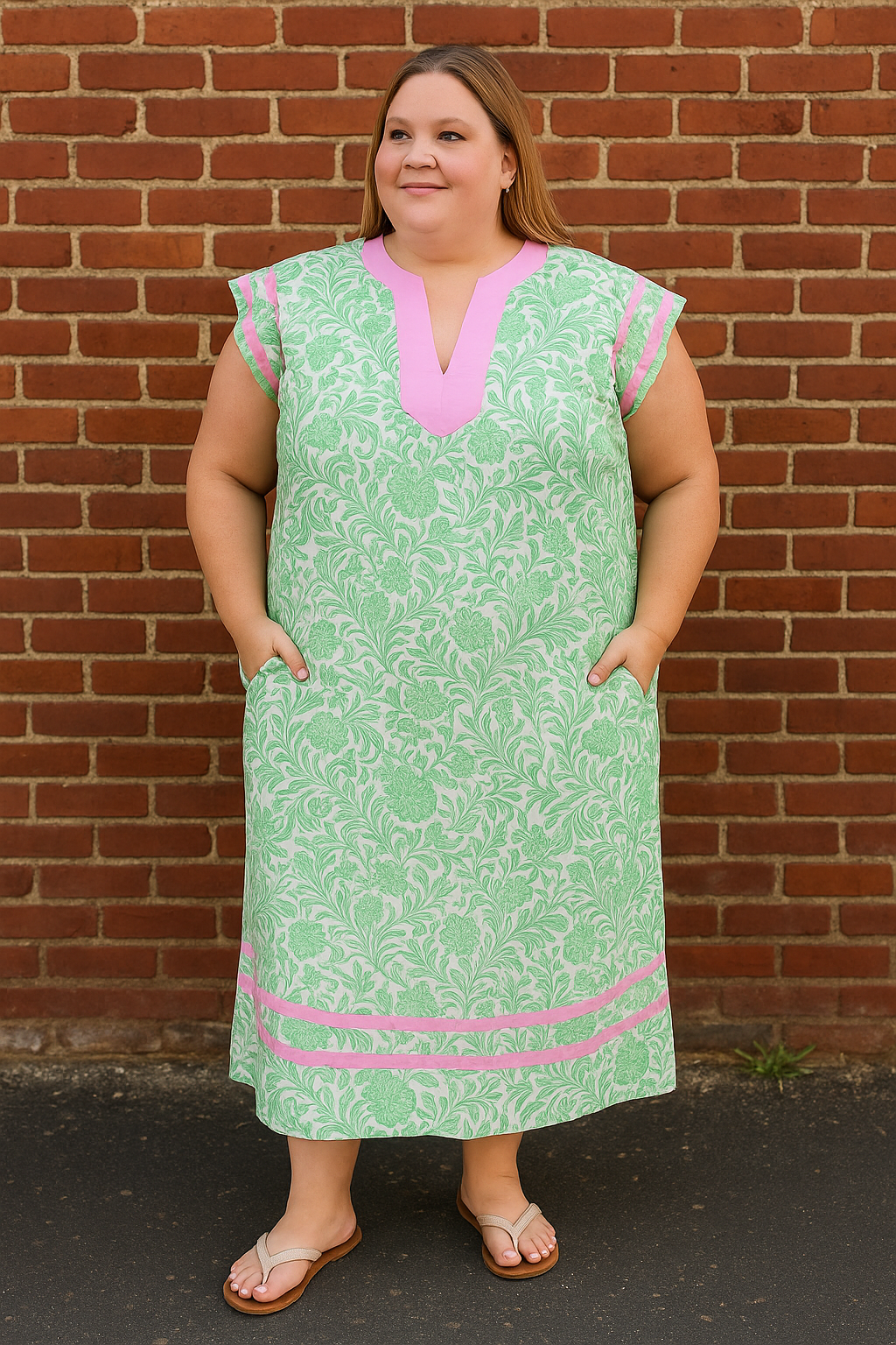 PLUS Green Floral Dress with Pink Details Entro