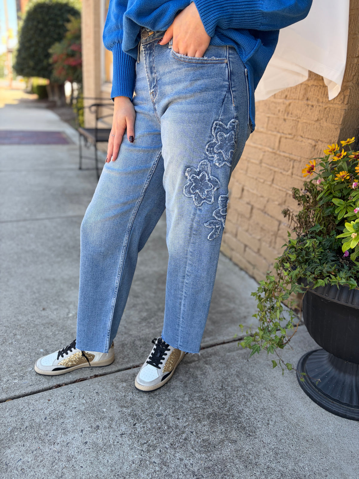 Risen Slouchy Barrel Flower Patch Jean