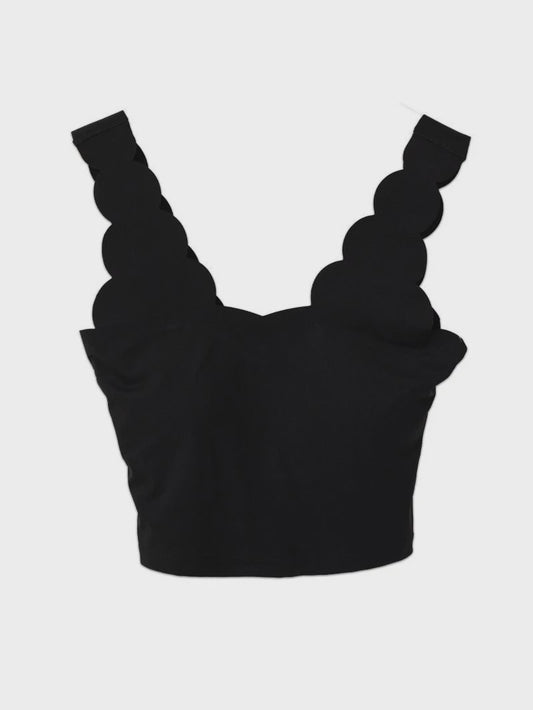 Scalloped V-Neck Sports Bra – Black