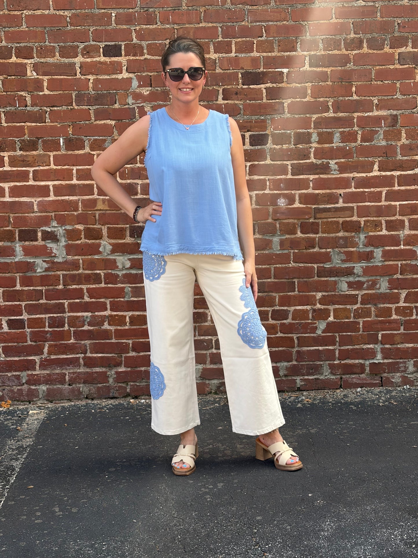 Entro Cream Wide-Leg Pants with Blue Floral Lace Appliqué