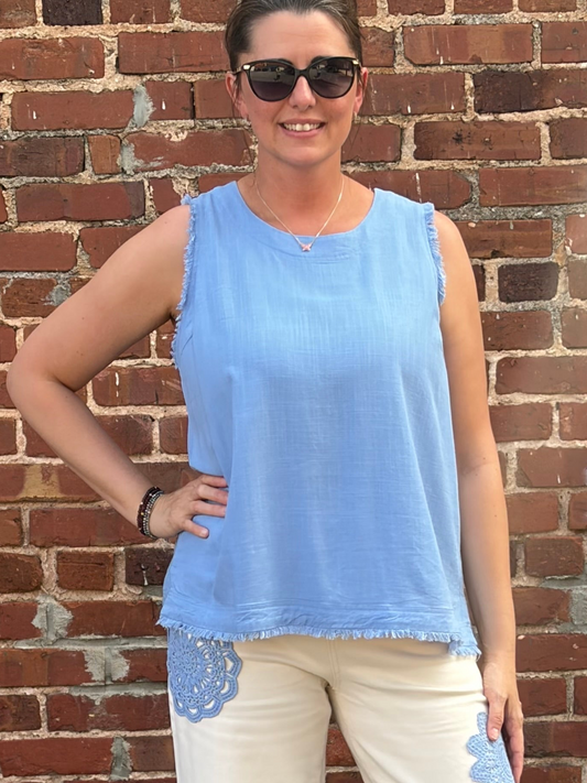 Umgee Linen Frayed Edge Sleeveless Top – Orchid Blue