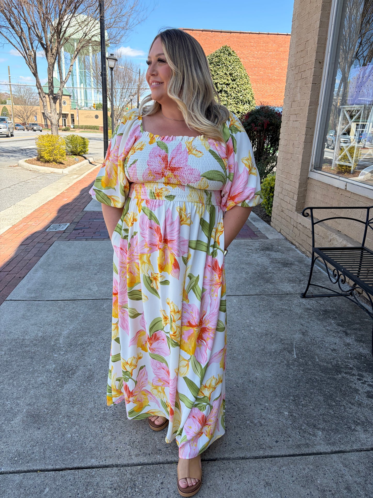 PLUS Oddi Floral Smocked Puff Sleeve Maxi Dress
