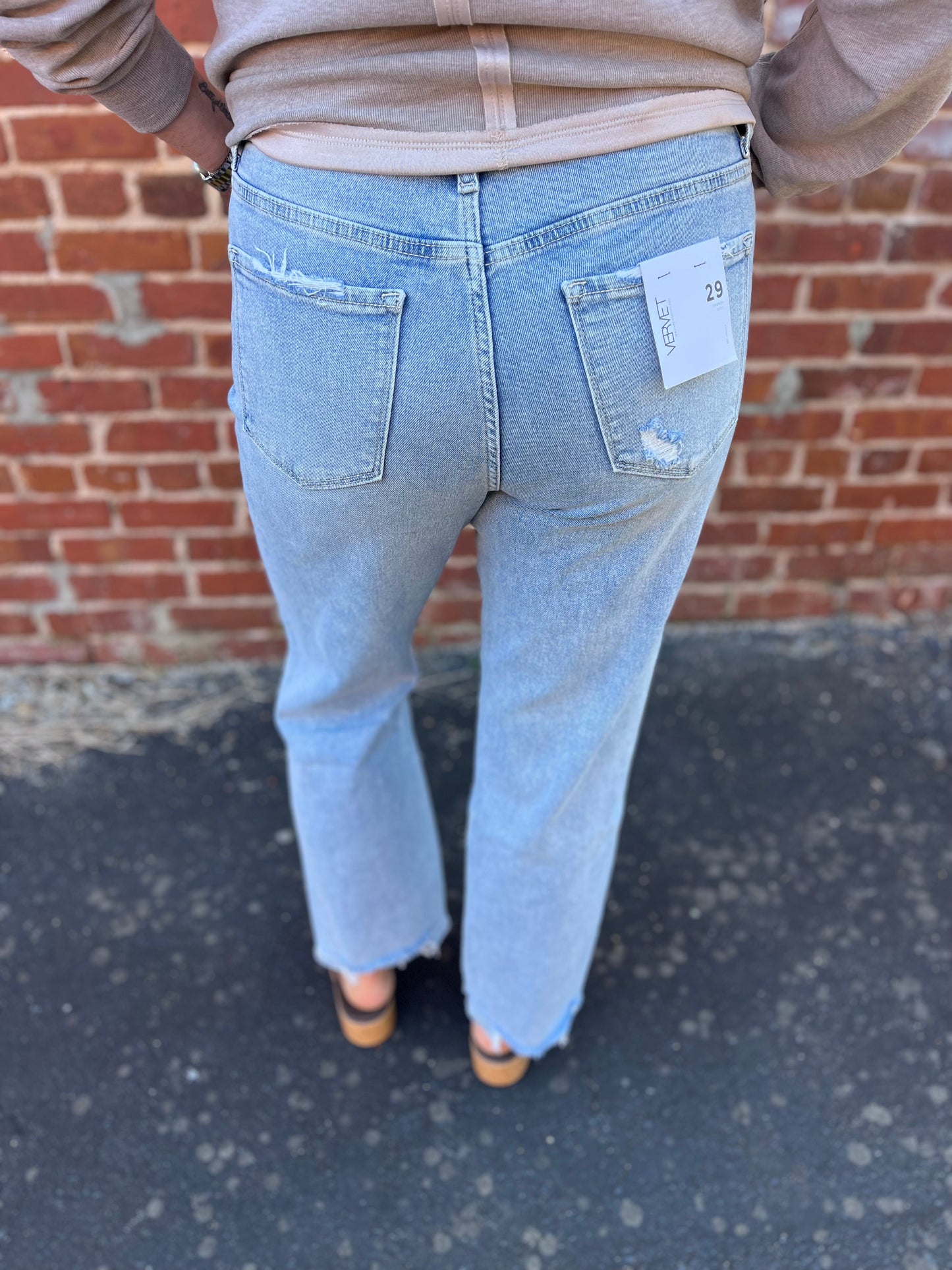 Vervet 90’s Super High Rise Distressed Dad Jeans