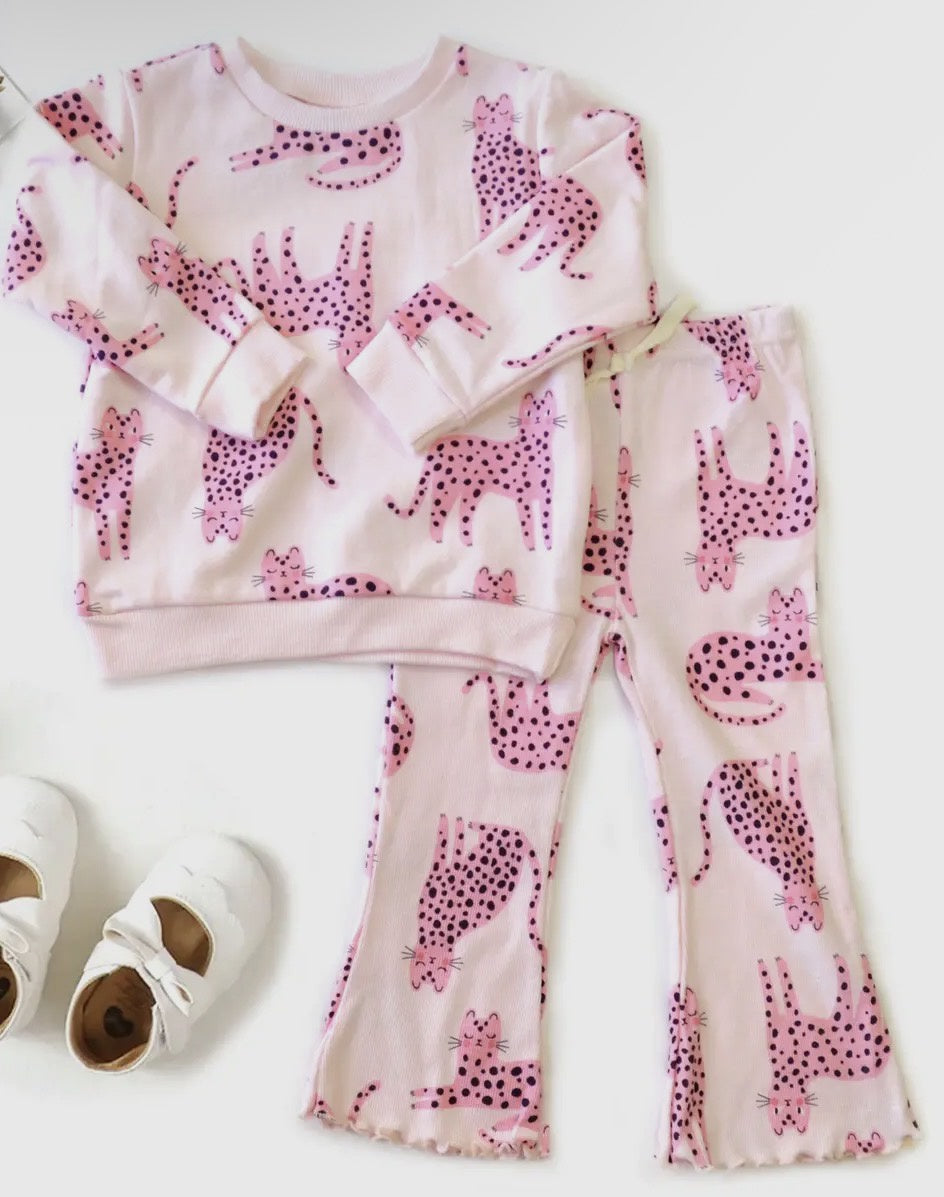 Animal Print Jersey Sweatshirt and Flare Leggings
