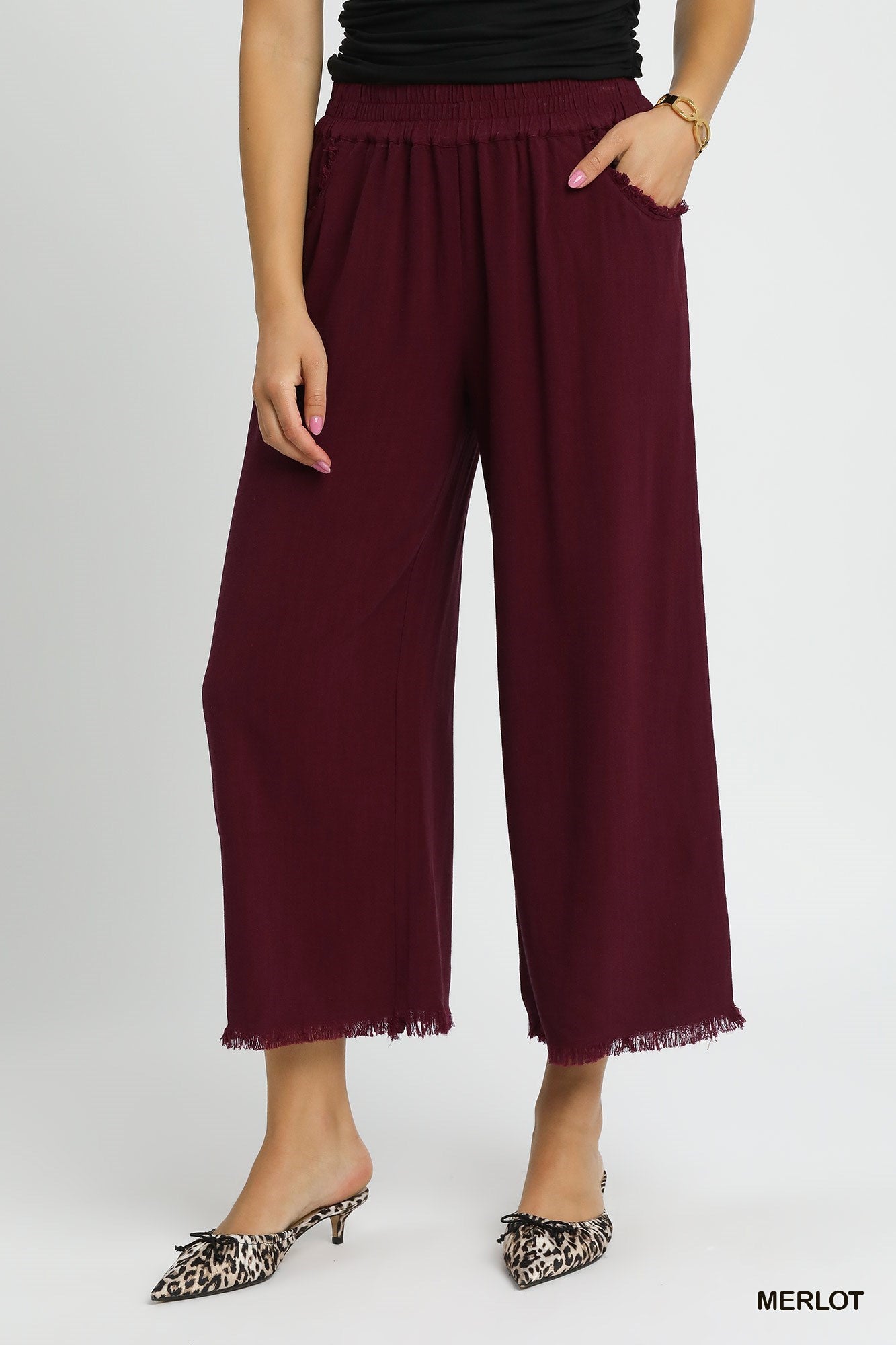 Umgee Frayed Hem Wide-Leg Linen Blend Pants – Top Rated Must-Have