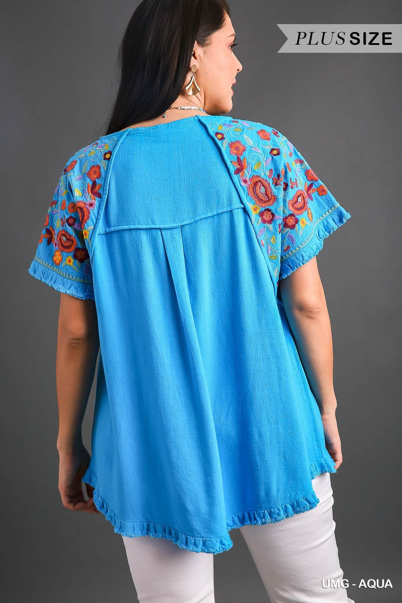 Umgee Plus Turquoise Blue Floral Embroidered Umgee Top with Round Neck and Frayed Edge Hem