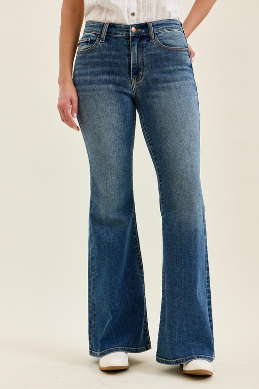 Judy Blue MR Medium Wash Flare Jeans w/ bandana loop