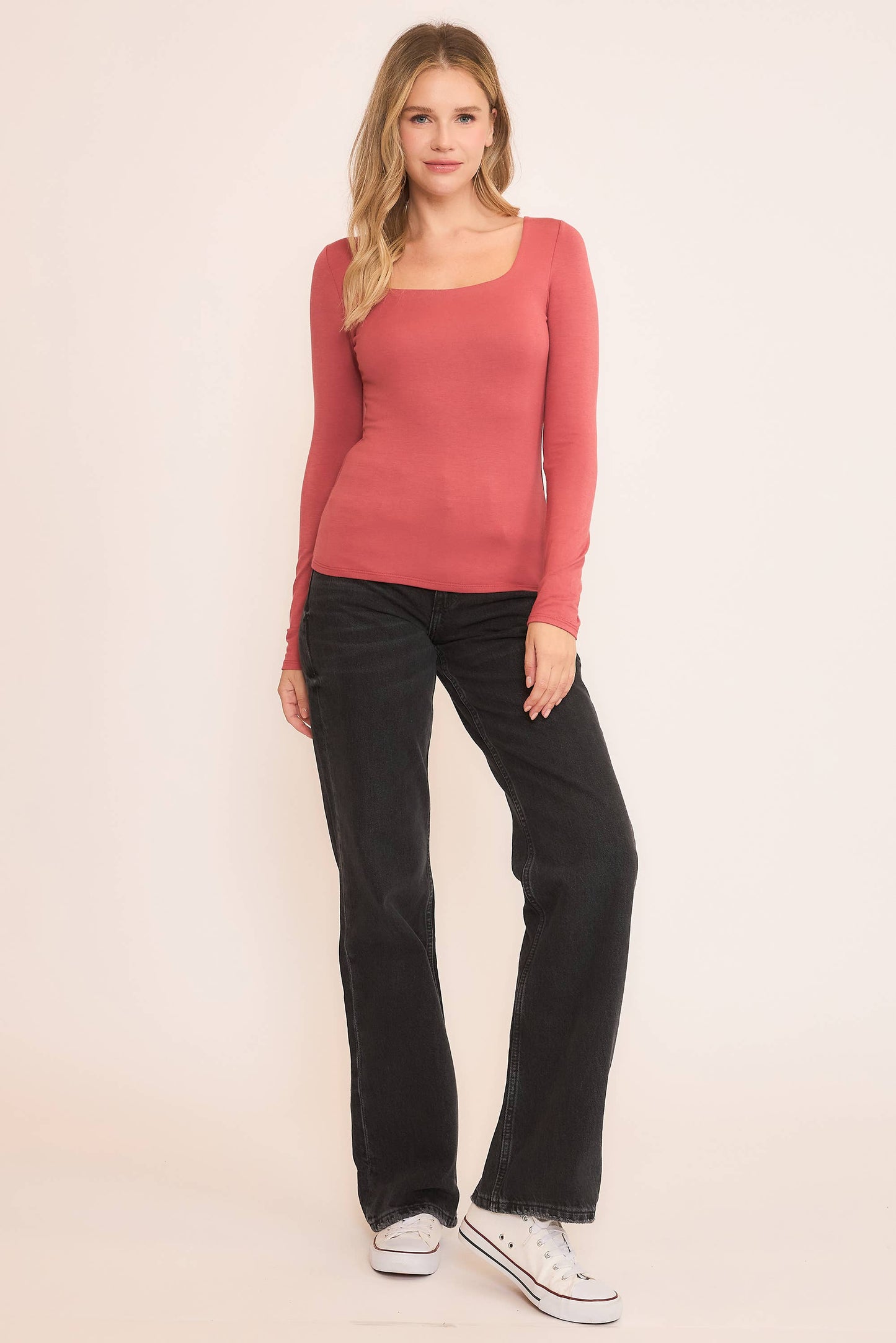 EVERYDAY SQUARE NECK LONG SLEEVE TOP