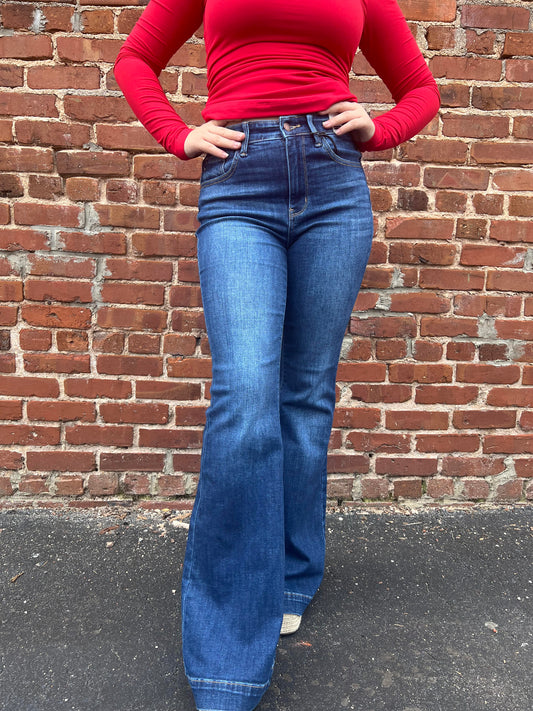 Judy Blue HW Dark Denim Flare Jean